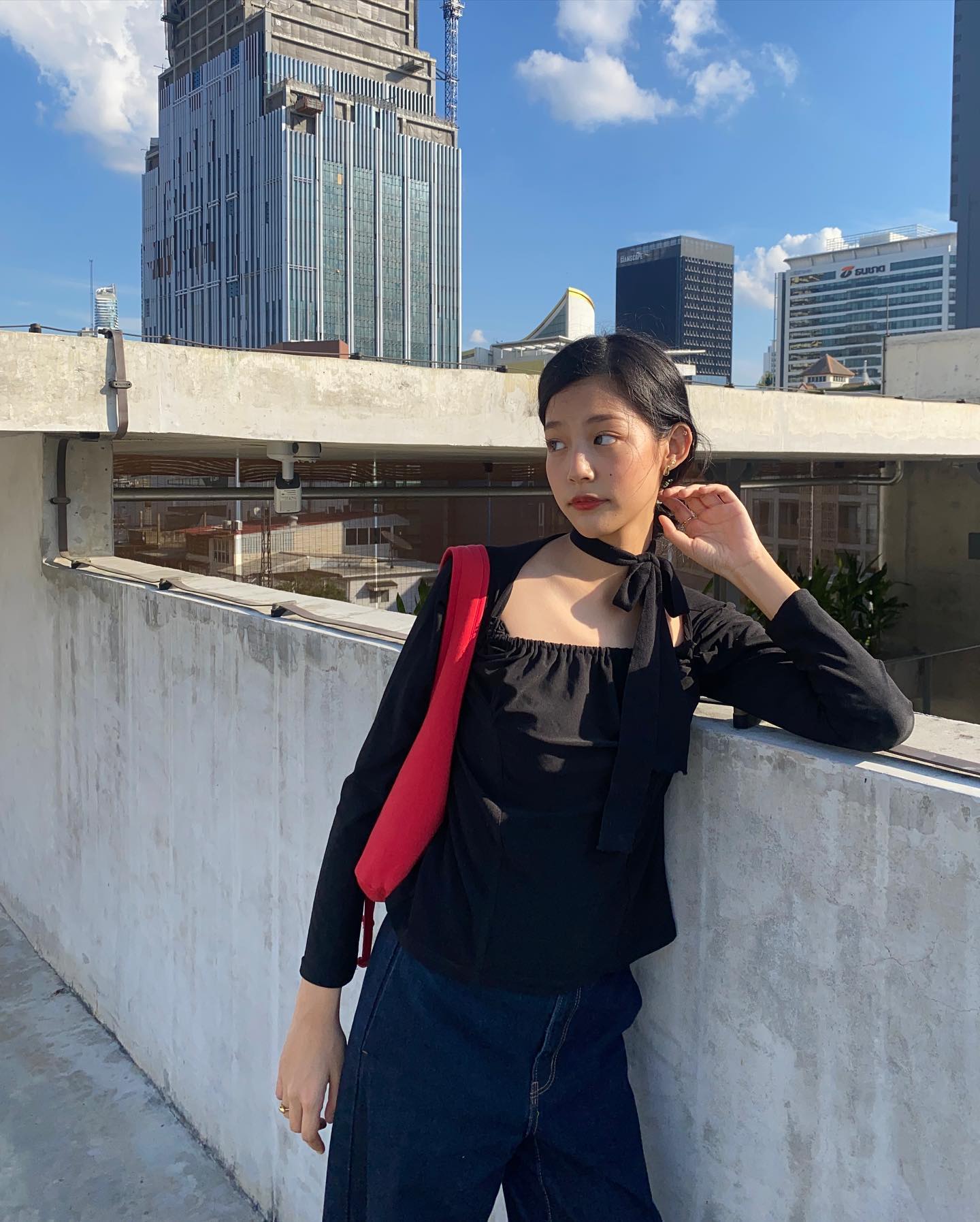 ใบปอ ธิติยา